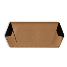 Load image into Gallery viewer, Fox & Leo Glasses Case - Tan