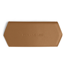 Load image into Gallery viewer, Fox & Leo Glasses Case - Tan