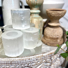 Load image into Gallery viewer, Selenite Tea Light Holder
