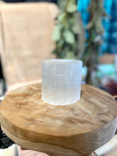 Load image into Gallery viewer, Selenite Tea Light Holder
