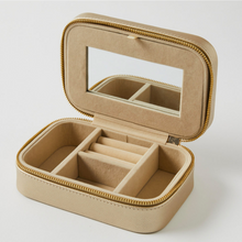 Load image into Gallery viewer, Calla Jewellery Case - Gold