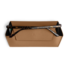 Load image into Gallery viewer, Fox &amp; Leo Glasses Case - Tan
