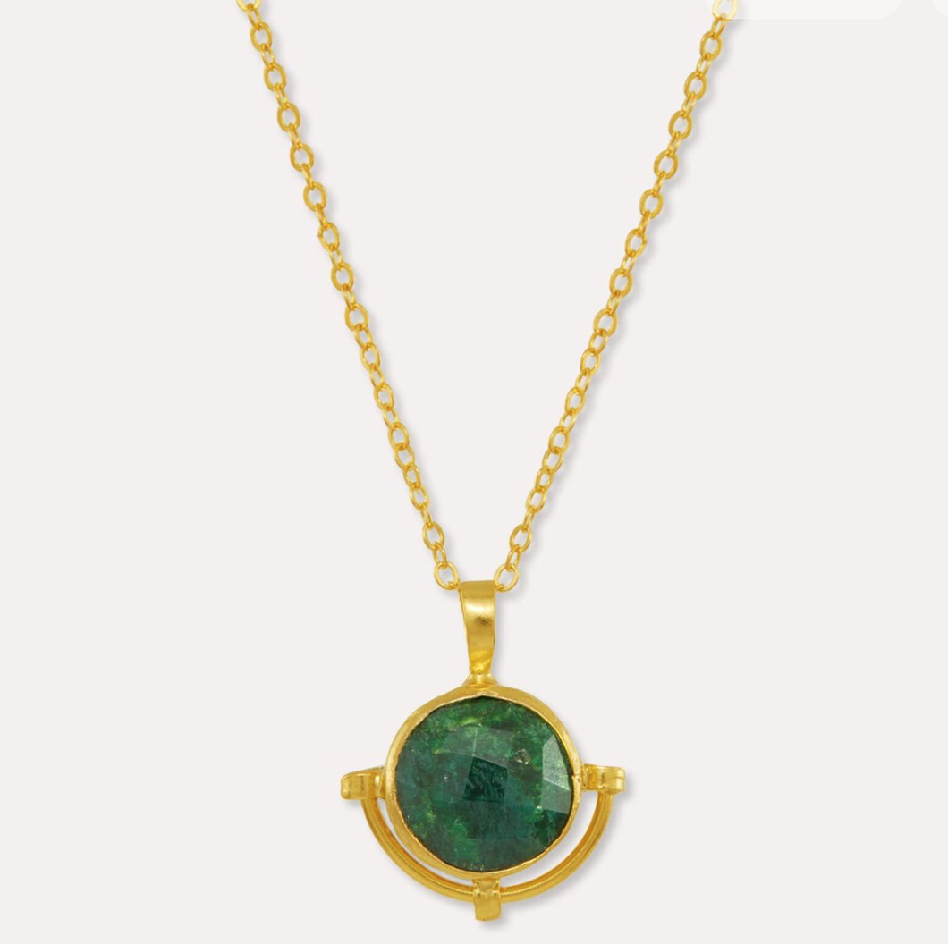 Domna Emerald Pendant Necklace