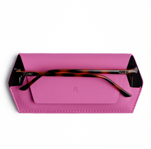Load image into Gallery viewer, Fox &amp; Leo Glasses Case - Foxy Lady
