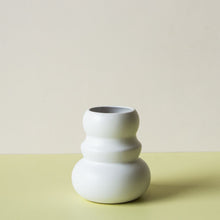Load image into Gallery viewer, Klein Matte White Vase - Round
