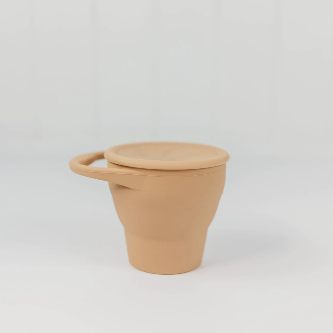 Silicone Snack Cup with Lid - Caramel