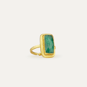 Noa Emerald Ring