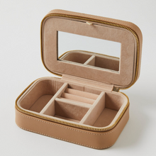Load image into Gallery viewer, Calla Jewellery Case - Nude
