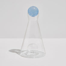 Load image into Gallery viewer, Fazeek Vice Versa Carafe - Clear+Blue
